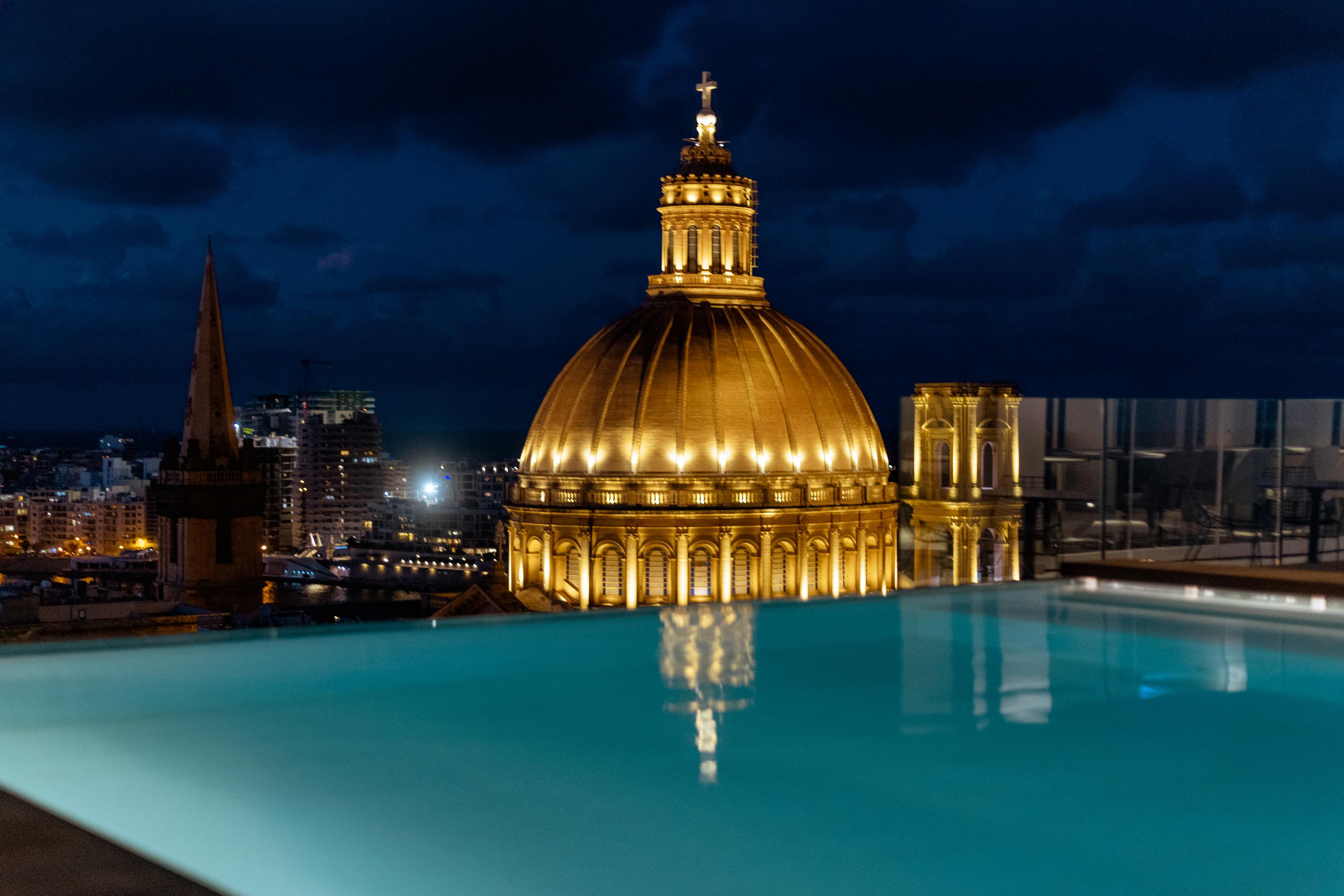 The Embassy 4* Валетта