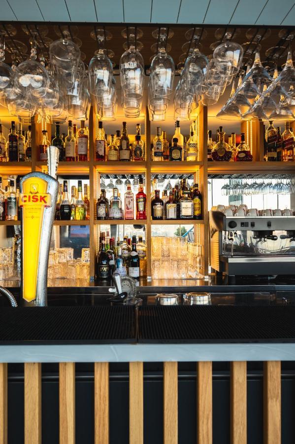 The Embassy Отель 4*